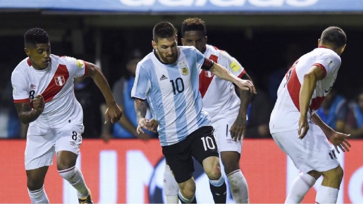 How is the history between the Argentine National Team and Peru