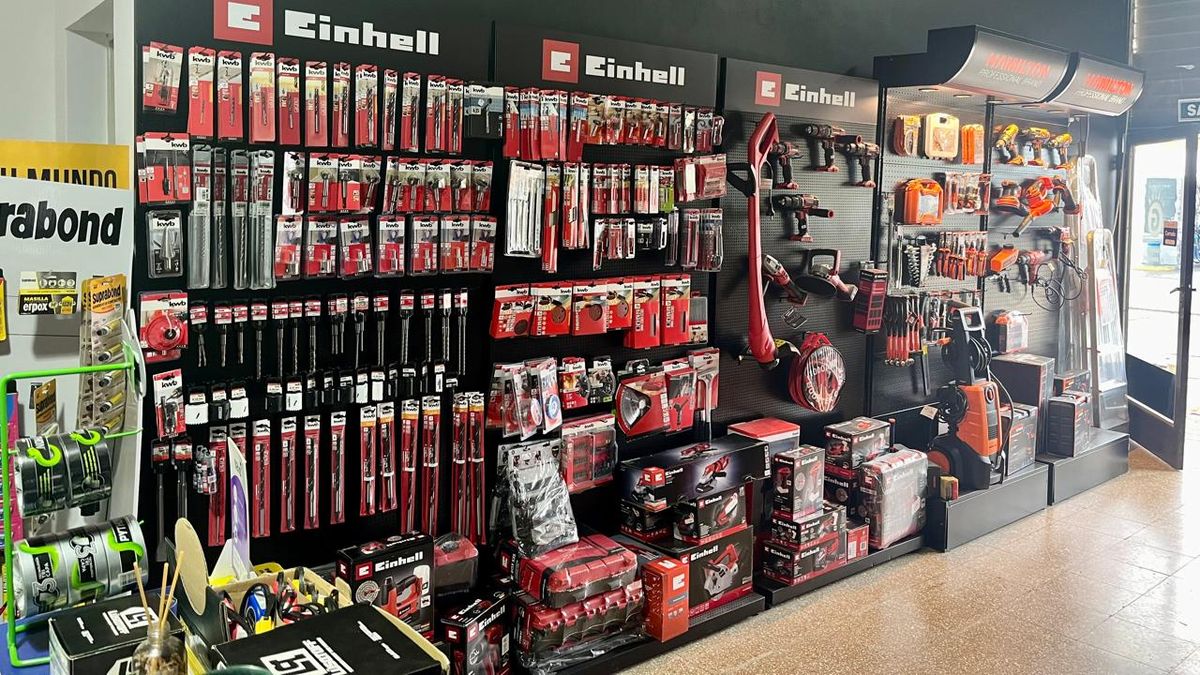 Moderate impact on materials of materials and hardware stores