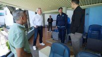 Javier Aguirre y el cuerpo técnico del Tri estuvieron presenciando el entrenamiento de Cruz Azul y dialogaron con el entrenador Nicolás Larcamón y el director deportivo Iván Aloso.