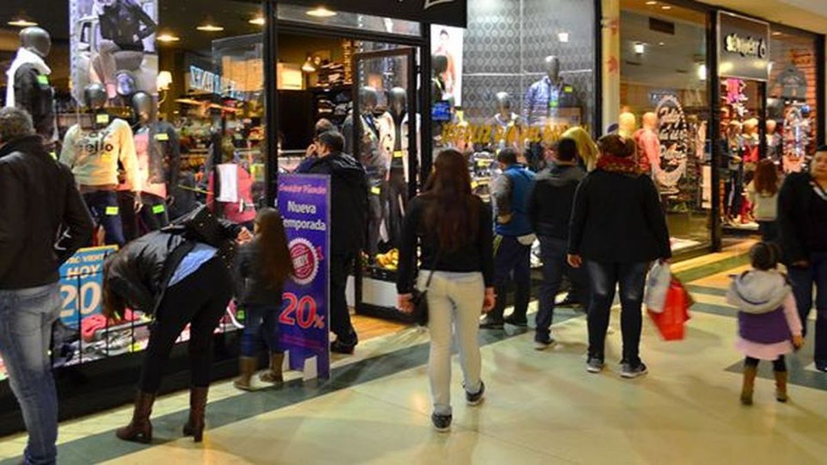 Las ventas minoristas de las pymes volvieron a caer en mayo y acumulan más de un año en retroceso