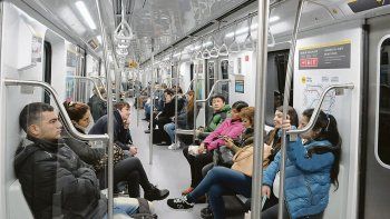En cualquiera de las dos primeras alternativas, Metrovías se asegura seguir con la concesión que tiene a su cargo desde 1993. Si triunfa en esta licitación, agregará otros 12 años que podrían extenderse por 3 más.