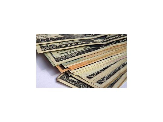 El dólar paralelo continúa en descenso.