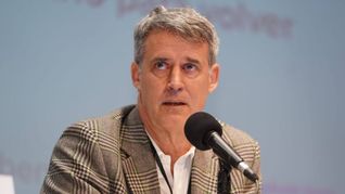Alfonso Prat Gay.