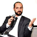 Cordero Fabbri es abogado de Calvete por una causa por prostitución. Cordero Fabbri es abogado de Calvete por una causa por prostitución.