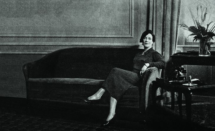 Corina Kavanagh, en sus tiempos de esplendor, millonaria y adelantada. Dejó su legado a través de una joya de la arquitectura porteña Corina Kavanagh, en sus tiempos de esplendor, millonaria y adelantada. Dejó su legado a través de una joya de la arquitectura porteña