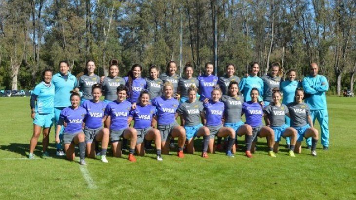 At first, the Argentine women's rugby team was going to be called Las Pumas, but later they chose to rename themselves Las Yaguaretés, the real name of the animal on the UAR shield. 