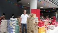 Colecta navideña 2023 en C5N: se juntaron cientos de alimentos no perecederos para comedores.