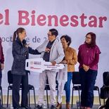 Nueva entrega de viviendas para el Bienestar en Michoacán.