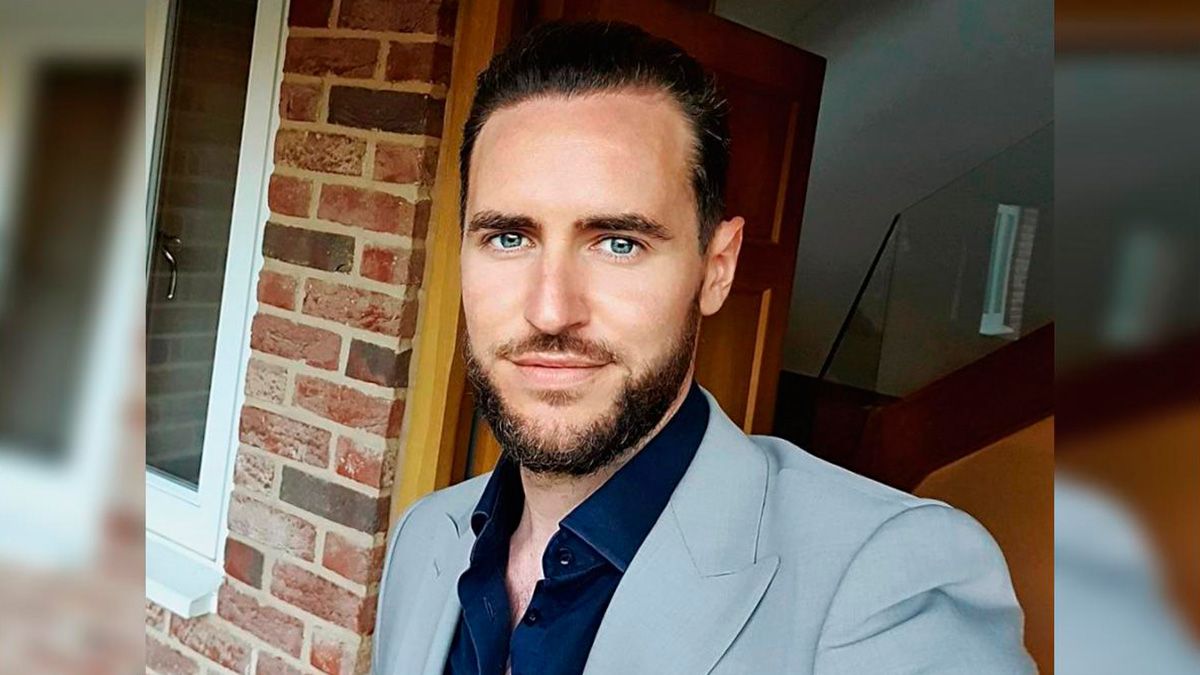 Quién es Timothy Stokely, el británico que le pidió 10 mil dólares a su  padre para fundar OnlyFans y ahora es un excéntrico multimillonario