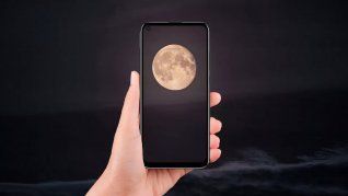 Convertir celulares en un telescopio.