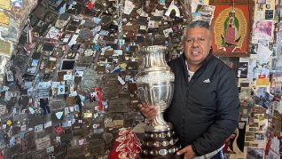 Claudio Tapia cumplió su promesa y viajó a San Juan, a la Difunta Correa.