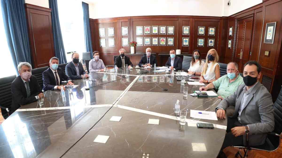 Feletti met with supermarkets and wholesalers