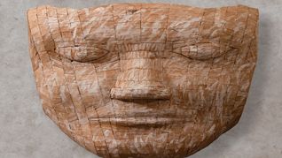 Guardián, de Claudio Barragán, en su muestra en Espacio Pinasco. Guardián, de Claudio Barragán, en su muestra en Espacio Pinasco.