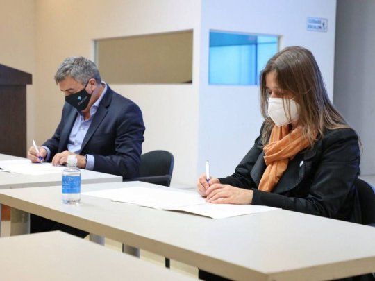 Claudio Ambrosini y Sabina Frederic.