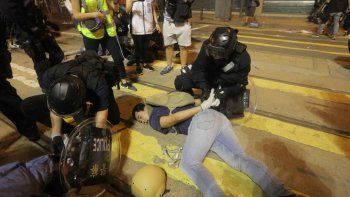 Algunas de las manifestaciones degeneraron en enfrentamientos entre radicales y las fuerzas de seguridad.