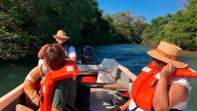 Es uno de los mejores destinos para disfrutar del río y del turismo natural en Corrientes.