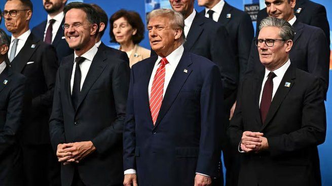 Donald Trump en a reunión de la OTAN.