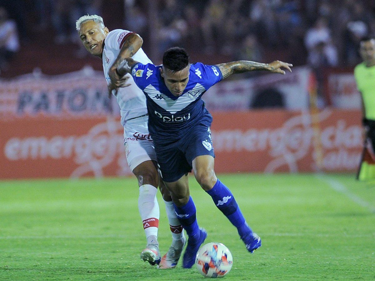 Huracán le gana a Vélez en Parque Patricios