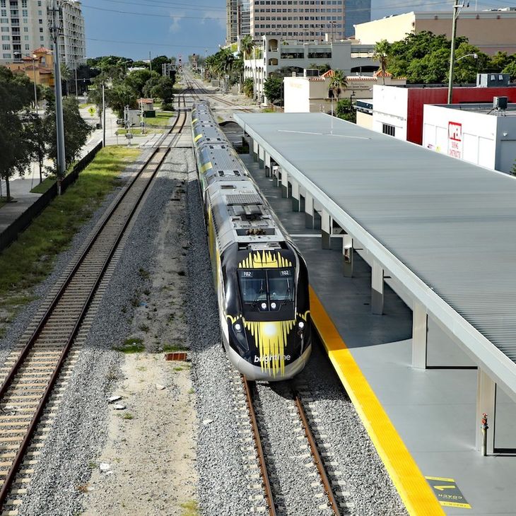 Tren de Miami a Orlando.