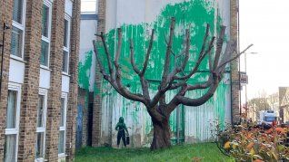banksy confirma una nueva obra de arte en un edificio de londres