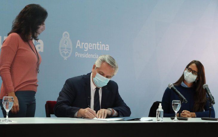 Gobierno emitió una Instrucción presidencial para garantizar la paridad de género en las designaciones