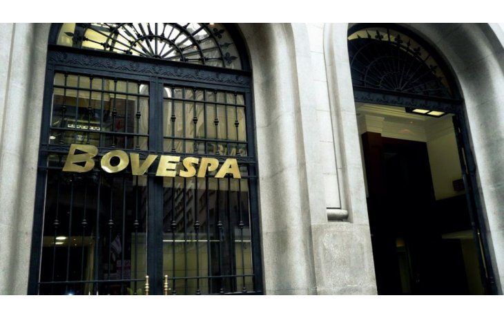 El Bovespa cayó un 1,4% y el real se apreció un 0,8% a 3,27