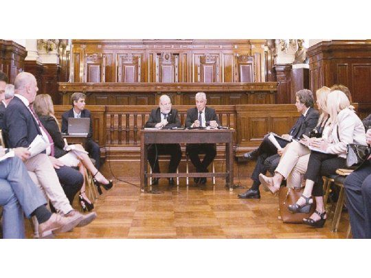 comisiones. Jueces tuvieron ayer la última jornada de discusión.