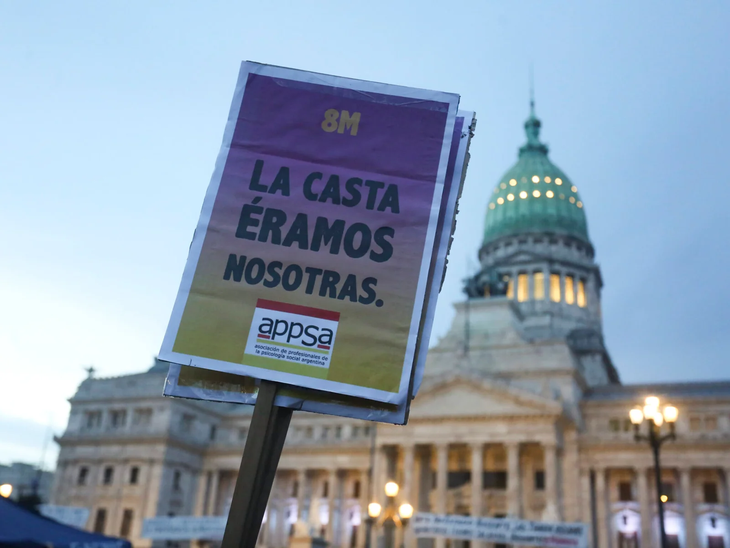 "Con nuestra huelga, reivindicamos y honramos las luchas de las trabajadoras que vinieron antes. Con esta jornada de lucha decimos que la libertad es nuestra y no de los mercados ni de los Gobiernos".