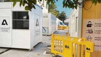 instalan contenedores de descanso para el personal de salud