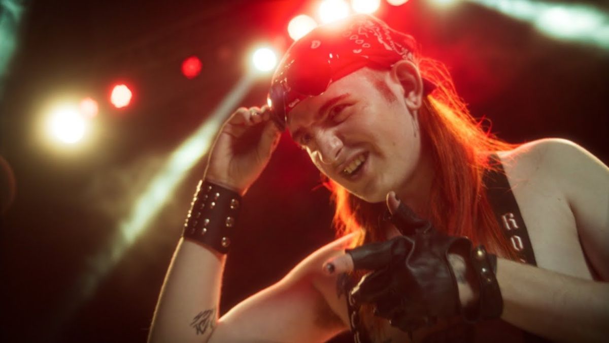 “Wave of suicides”: Dillom parodies the mainstream rocker in his new single