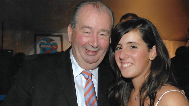 Lara, la nueva integrante de la familia Grondona en conducir a Arsenal.