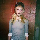 La voz de Paramore llega en formato solista a la Argentina. La voz de Paramore llega en formato solista a la Argentina.
