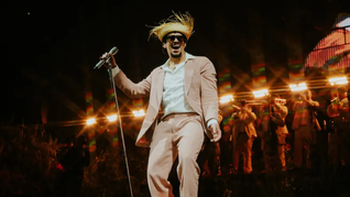 Bad Bunny llega con su gira DeBÍ TiRAR MáS FOToS World Tour al Monumental este 13, 14 y 15 de febrero. Bad Bunny llega con su gira DeBÍ TiRAR MáS FOToS World Tour al Monumental este 13, 14 y 15 de febrero.