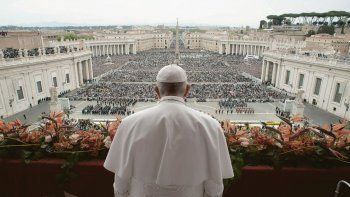 el papa, triste por el atentado y pendiente del pueblo venezolano
