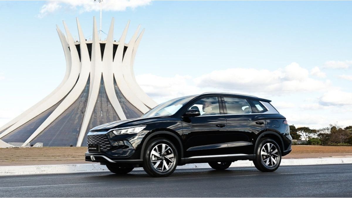 BYD reaches 14 million plug-in vehicles and launches its first biofuel-compatible hybrid
