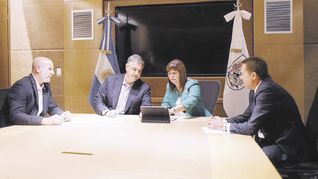 sintonía. Waldo Wolff, Jorge Macri, Patricia Bullrich y Gabino Tapia. .