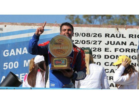 Lambiris logró su primer triunfo en el Turismo Carretera.