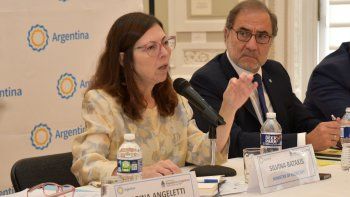superado julio, economia debera enfrentar hasta fin de ano vencimientos por el equivalente a u$s42.581 millones
