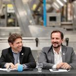 Augusto Costa, Axel Kicillof y Ariel Sujarchuk, durante el lanzamiento del nuevo organismo. Augusto Costa, Axel Kicillof y Ariel Sujarchuk, durante el lanzamiento del nuevo organismo.