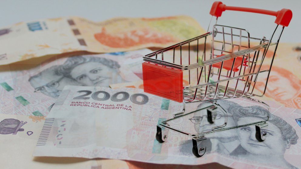 Supermercadistas estiman una caída del consumo del 8% en marzo.