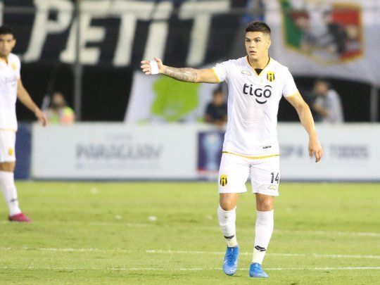 Rodrigo Fernández.
