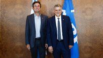 Julián Escuder, country manager de Pluspetrol Argentina, y Horacio Marín, presidente y CEO de YPF.