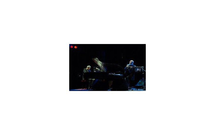 ámbito.com | Juan Carlos Baglietto y Lito Vitale, presentes en la reinauguración del Teatro SHA.