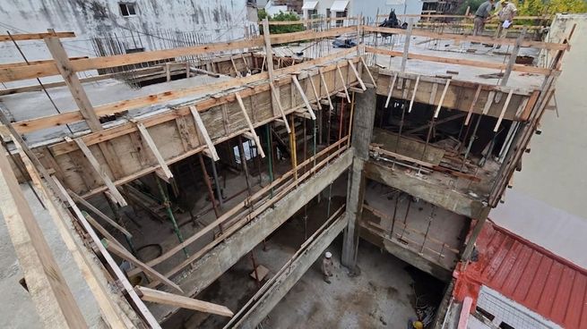 El avance de obra muestra el peso del costo constructivo, que impacta en márgenes y condiciona nuevos desarrollos en todos los segmentos