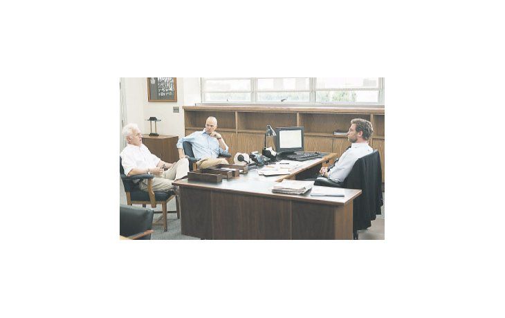 ámbito.com | John Slattery, Michael Keaton y  Liev Schreiber en “En primera plana”, de Tom McCarthy, que desbancó -con justicia- a “El renacido” como Mejor Película en los Oscar.