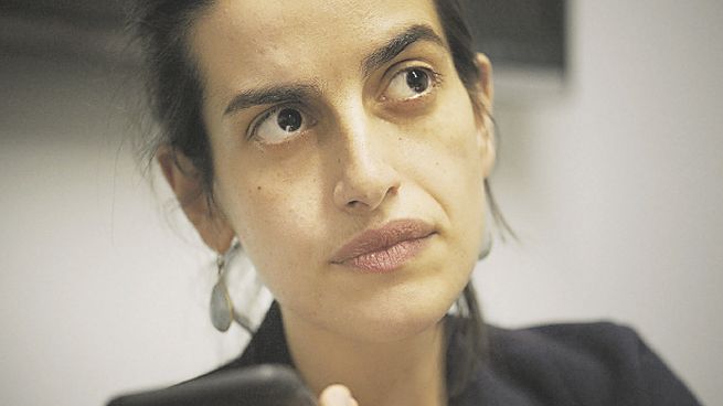 una vocecita. Margaret “Mati” Engel, la capellana de hospital del film.
