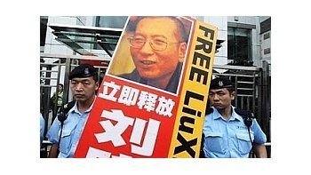 Desde el momento de su denteción a fines de 2008, miles de chinos reclaman la liberación de Liu Xiaobo.
