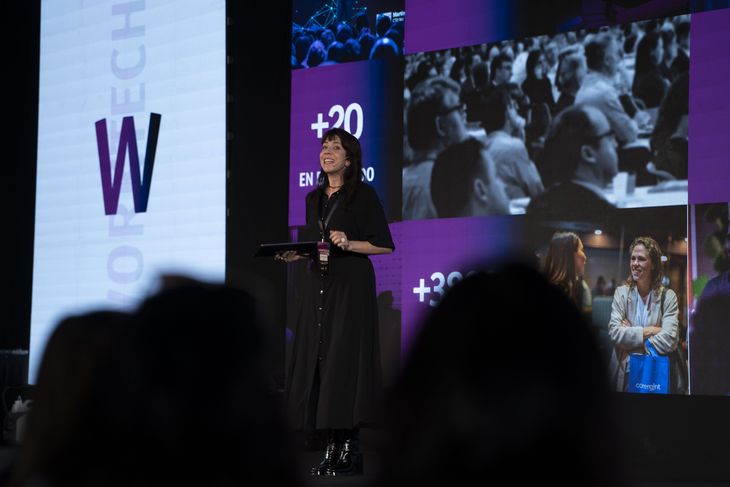 El encuentro fue conducido y moderado por Julieta Schulkin, periodista y divulgadora especializada en tecnología e innovación. El encuentro fue conducido y moderado por Julieta Schulkin, periodista y divulgadora especializada en tecnología e innovación.