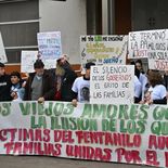 Los familiares de las víctimas harán marchas simultáneas en La Plata y Rosario. Los familiares de las víctimas harán marchas simultáneas en La Plata y Rosario.