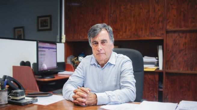 Ángel Urraburu, presidente de la Bolsa de Valores de Montevideo.